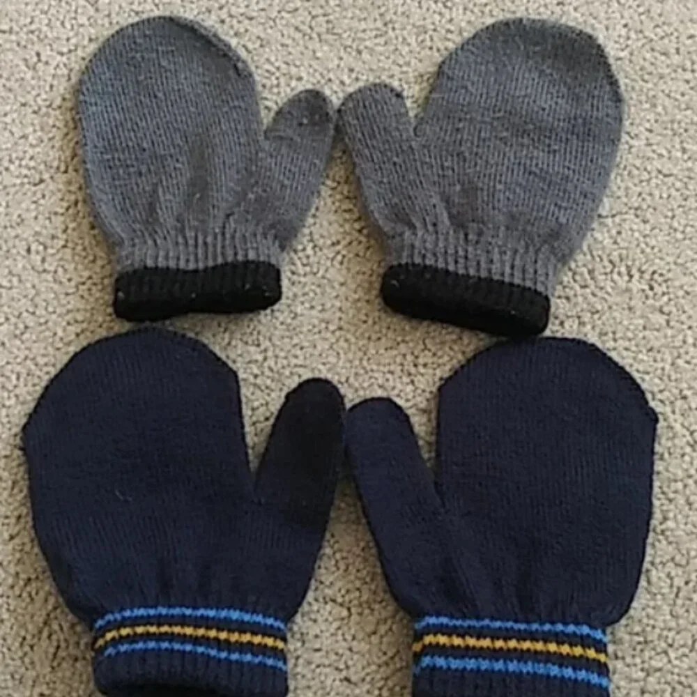 2 pairs kids mittens. 2T-4T. Target and Carter's